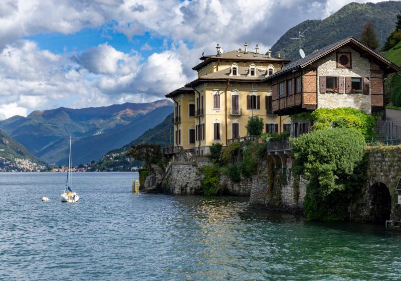 Como a domy pri jazere. Taliansko. Foto: unsplash.com