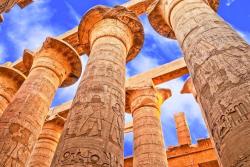 Chrám v Karnaku, Egypt