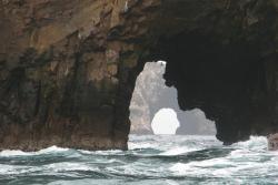 Malé Galapágy, Peru