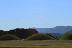Zelené návršia v Gyeongiju. Južná Kórea. Foto: unsplash.com