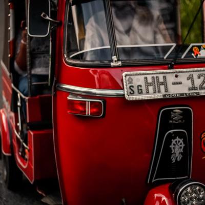 Červené autíčko - tok-tok.