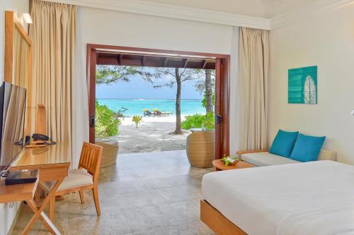 Summer Island Maldives