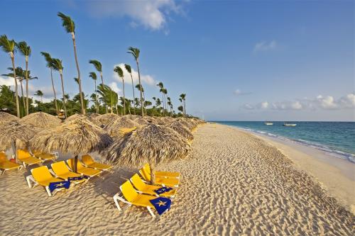Hotel Iberostar Hacienda Dominicus -  pláž a lehátka