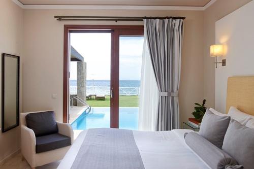 Hotel Ikaros Beach Luxury Resort & Spa