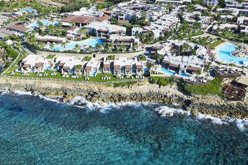 Hotel Ikaros Beach Luxury Resort & Spa