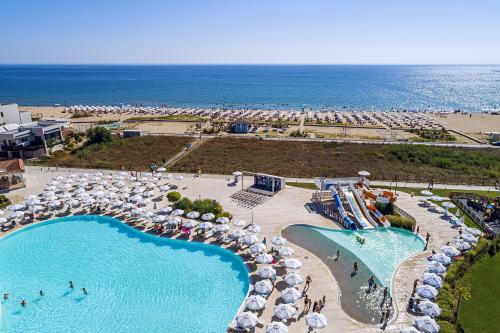 Hotel Sunrise Blue Magic Resort