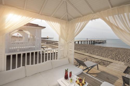 Hotel Lara Barut Collection