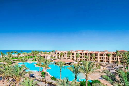Hotel Jaz Almaza Beach