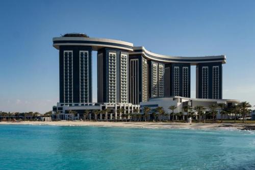 Hotel Regal Heights