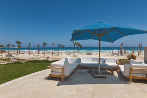 Hotel Aqua Heneish Beach Resort
