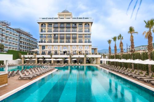 Hotel Serenity Queen