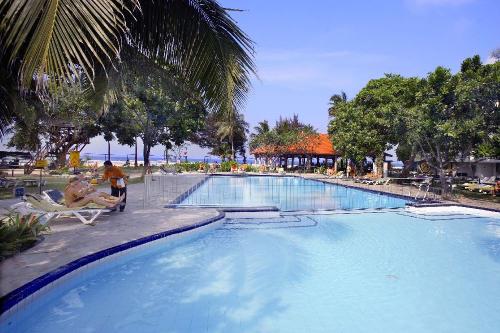 Hotel Club Palm Bay - hotelový bazén 