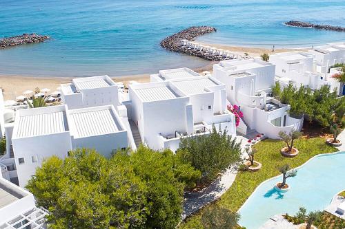Areál v Knossos Beach Bungalow & Suites