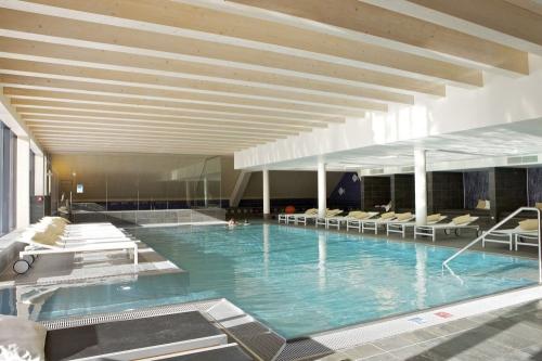 Vnútorný bazén, Falkensteiner hotel Sonnenalpe,  Nassfeld