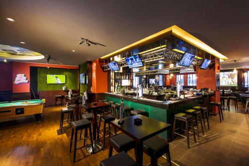 Bar v Citymax Al Barsha at the Mall
