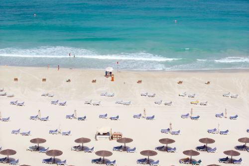 Pláž pri Jumeirah Beach Hotel