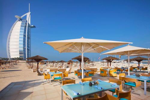 Reštaurácie pri pláži v Jumeirah Beach Hotel
