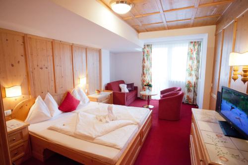 Hotel Latini, Zell am See