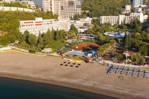 Iberostar Waves Bellevue