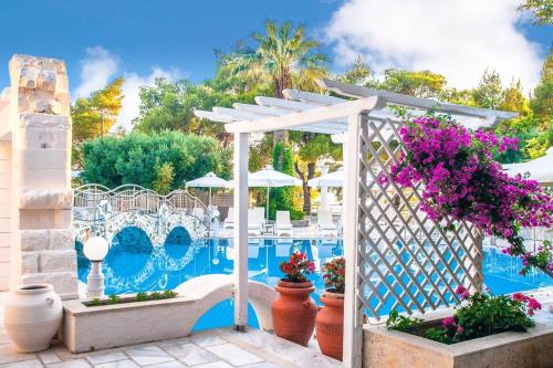 Acrotel Athena Pallas