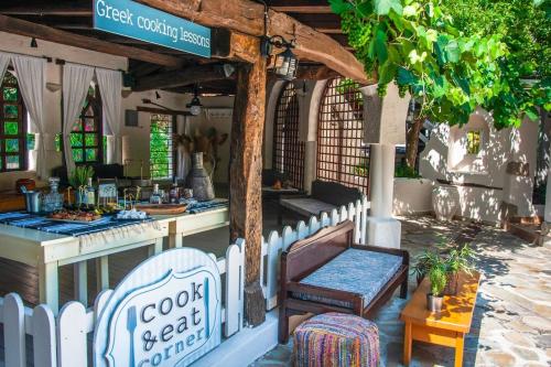 Acrotel Athena Pallas