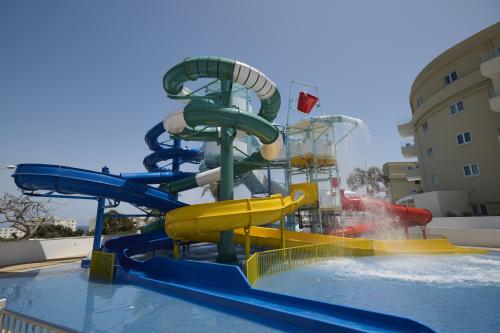 Hotel Sunrise Oasis Hotel & Waterpark