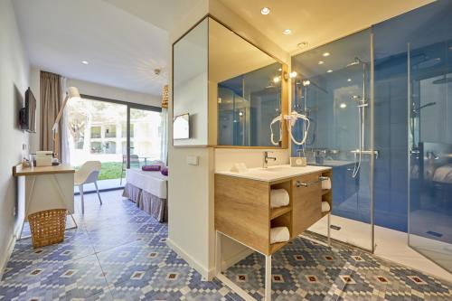 Hotel Fergus Club Europa