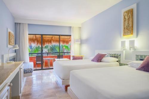 Iberostar Waves Tucan