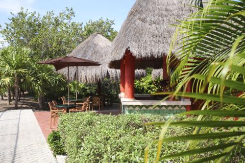 Hotel Bahia Principe Luxury Akumal - posedenie