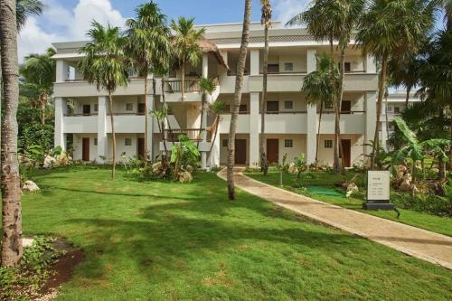 Bahia Principe Luxury Akumal