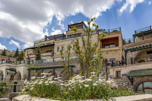 Kapadócia – jedinečný svet balónov a údolí - hotel Cappadocia Cave Resort