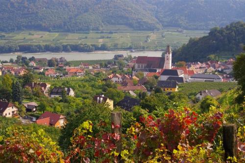 Marhuľové slávnosti - pohľad na mesto