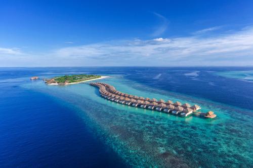 Hurawalhi Resort Maldives