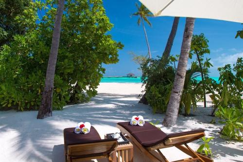Relax na pláži - Hotelový Resort Hotel Atmosphere Kanifushi Maldives