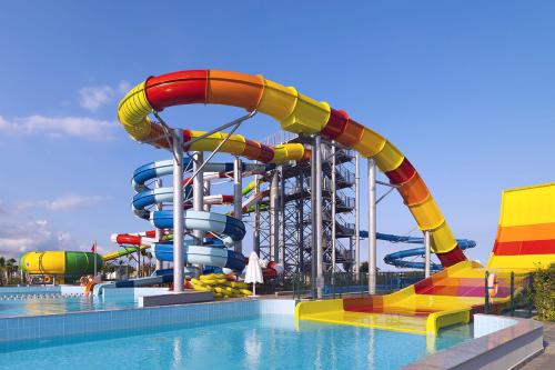 Aquapark v Limak Cyprus