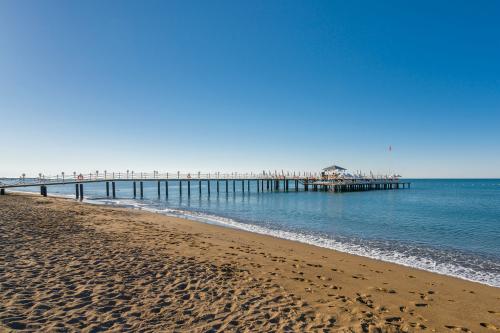 Pláž Adalya Elite Lara