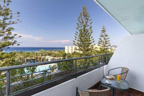 Hotel Blue Horizon