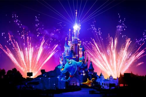 Ohňostroje, Paríž & Disneyland 