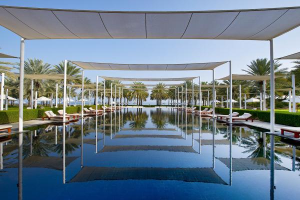 Bazén v The Chedi Muscat