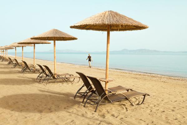 Hotel The Ixian Grand & Ixian All Suites