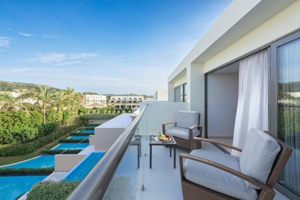 Výhľad z terasy v hoteli Sentido Ixian All Suites