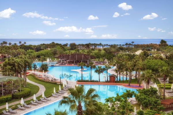 Hotel Lara Barut Collection