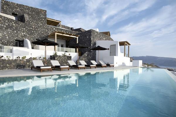 Santo Maris Oia Luxury Suites and Spa