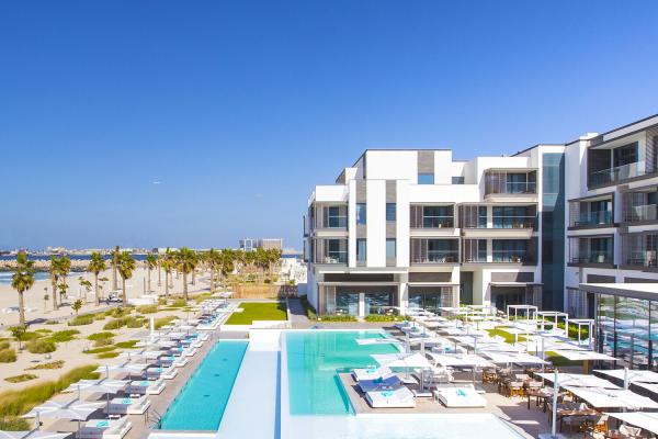 Areál Niki Beach Resort & Spa