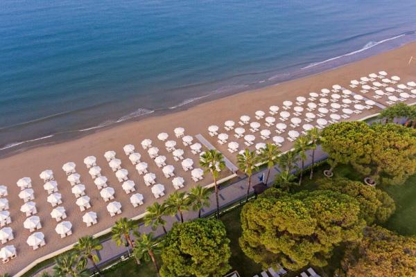 Hotel Acanthus Cennet Barut Collection