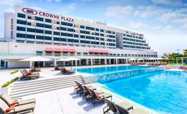 Hotel Crowne Plaza Muscat - Areál hotela  
