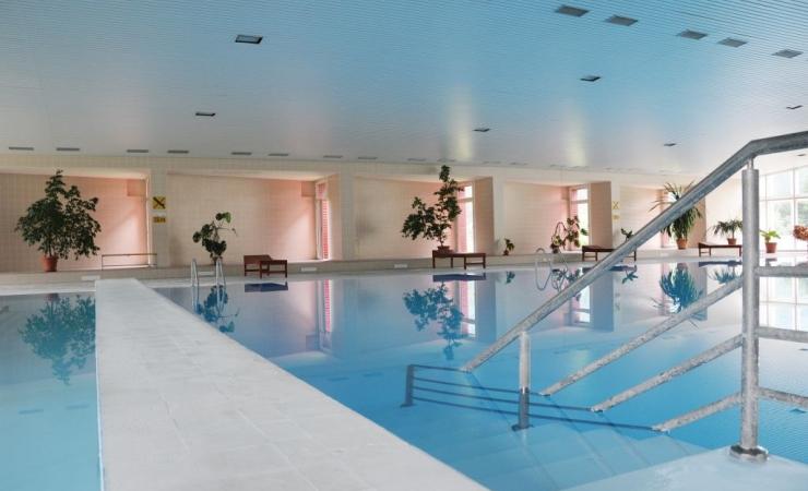 Bazén, hotel SOREA Máj, Lipt. Ján