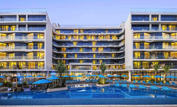 Hotel večer The Retreat Palm Dubai MGallery by Sofitel