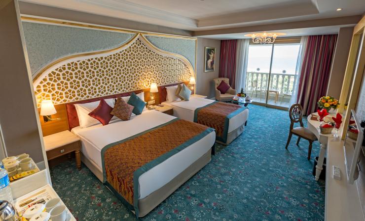 Hotel Royal Taj Mahal