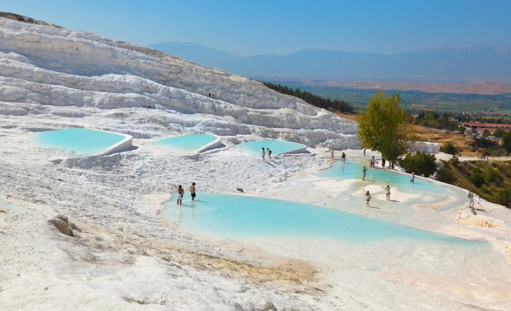 Turecko - Cappadocia krajina balónov a prírodných komínov